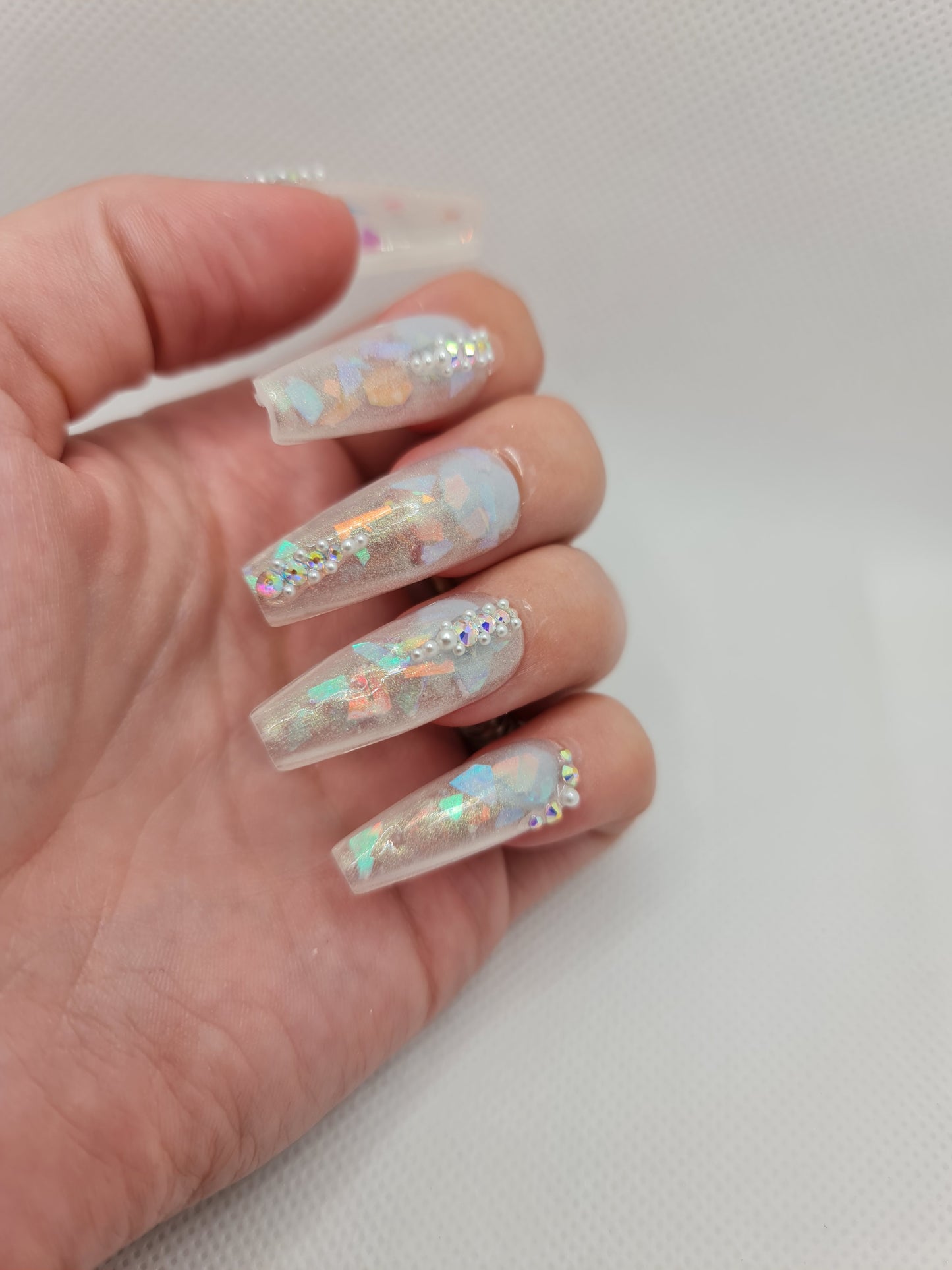 Pricilla-Acrylic Press-On Nails (Fits Medium 30mm Length)