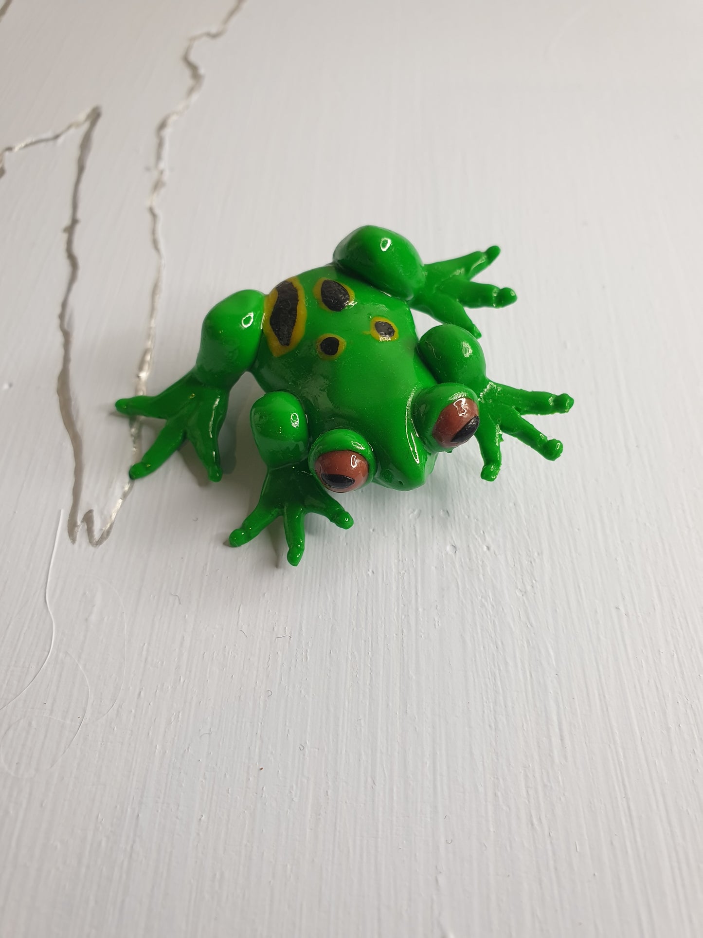 Fergus the Frog Brooch