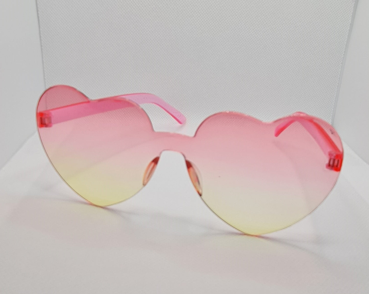 Heart On - Fashion Glasses