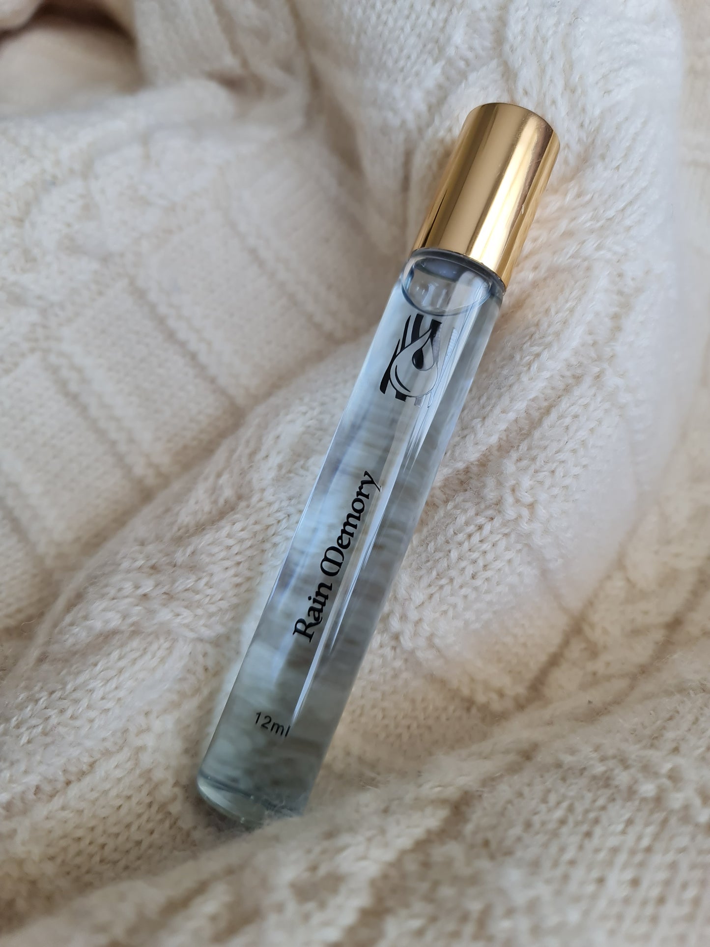 Rain Memory Roll-On Perfume